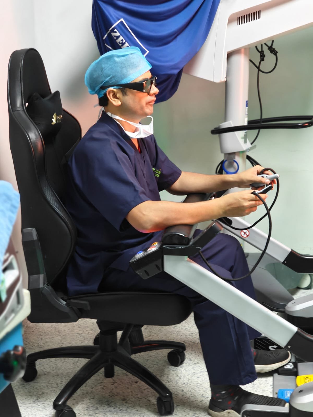 Dr. Vivek Vasudeo in clinic